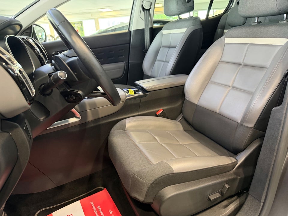 Citroën C5 Aircross 1,6 Hybrid Feel EAT8 5d