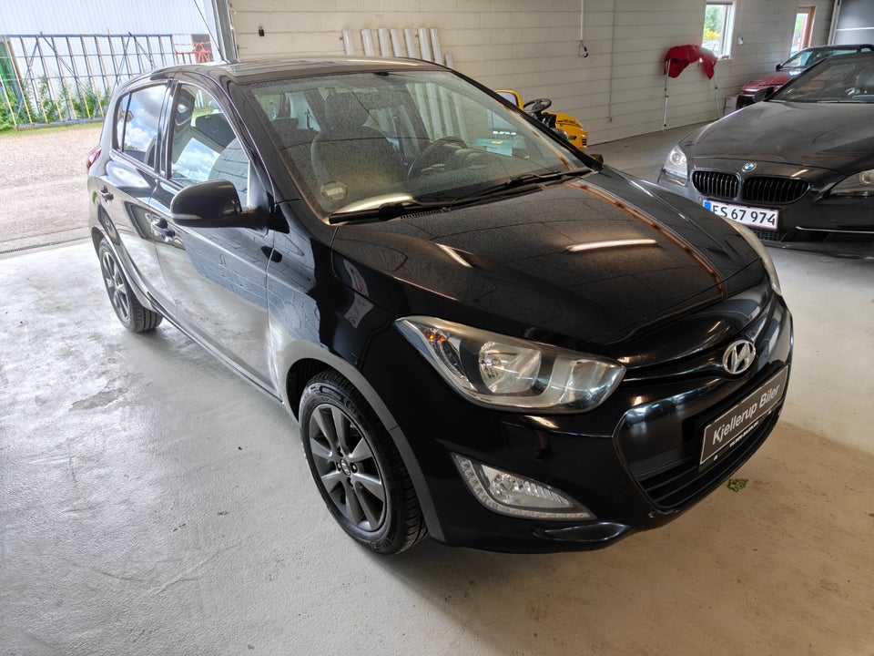Hyundai i20 1,25 Comfort 5d