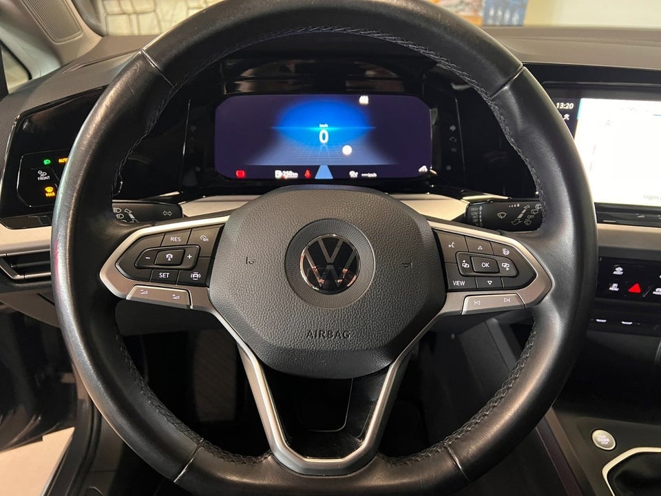 VW Golf VIII 1,5 TSi 130 Life 5d