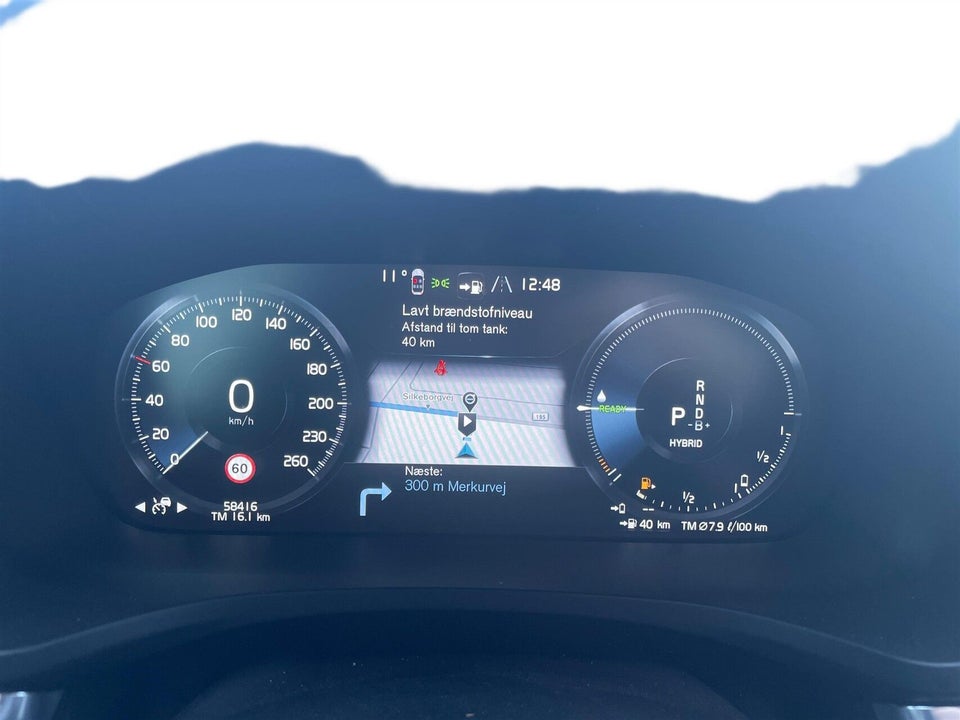 Volvo V60 2,0 T8 ReCharge R-Design aut. AWD 5d