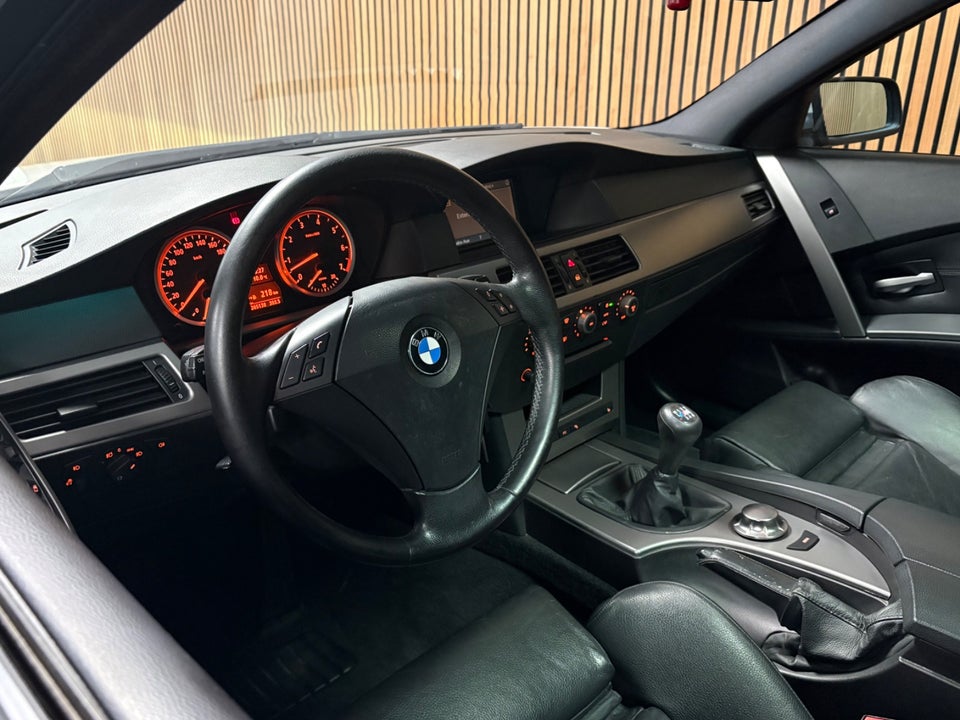 BMW 520i 2,2 M-Sport 4d
