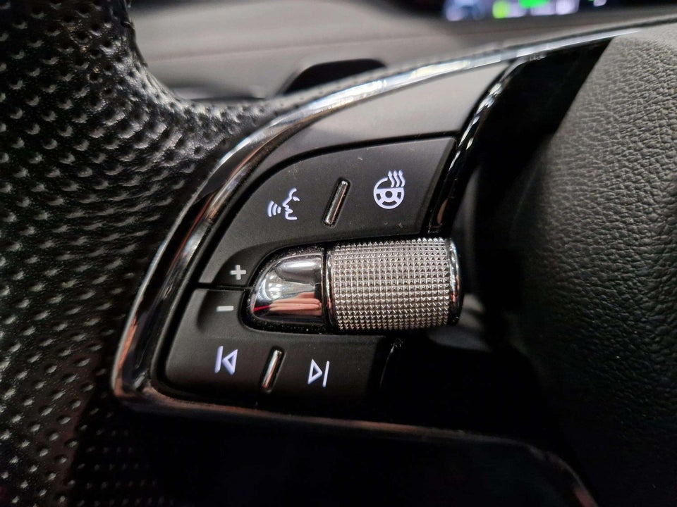 Skoda Enyaq 80 iV Plus Suite 5d