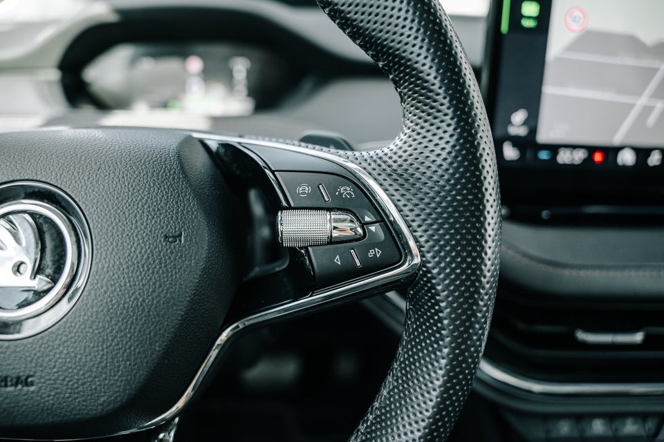 Skoda Enyaq 80 iV Plus Suite 5d