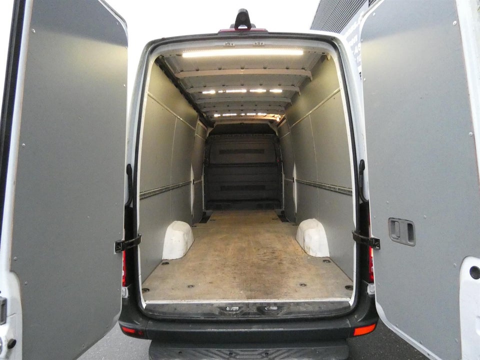 Mercedes Sprinter 316 2,2 CDi R3 Kassevogn 5d