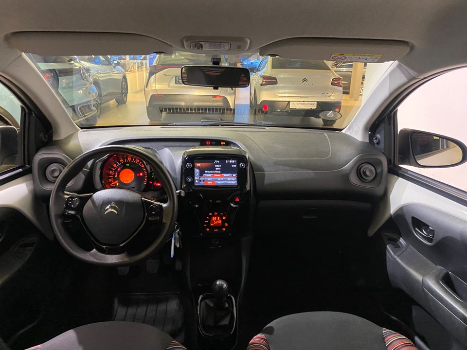 Citroën C1 1,0 VTi Shine 5d