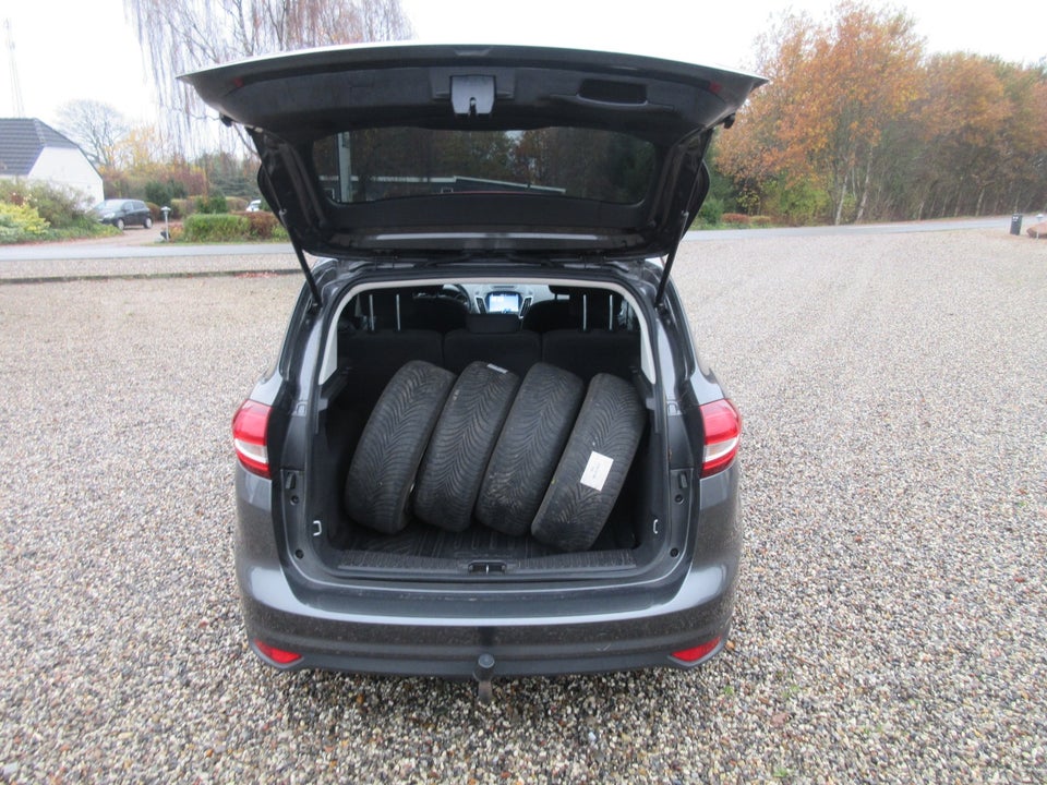 Ford C-MAX 1,0 SCTi 100 Titanium 5d