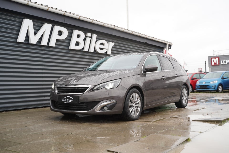 Peugeot 308 1,6 BlueHDi 120 Allure Sky SW 5d