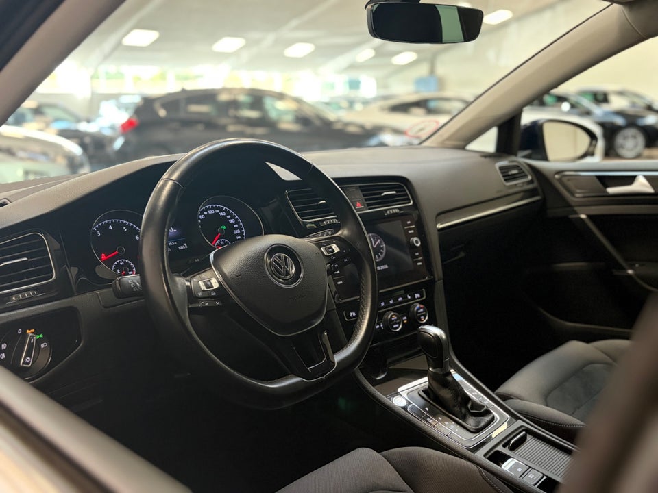 VW Golf VII 1,4 TSi 150 Highline Variant DSG 5d