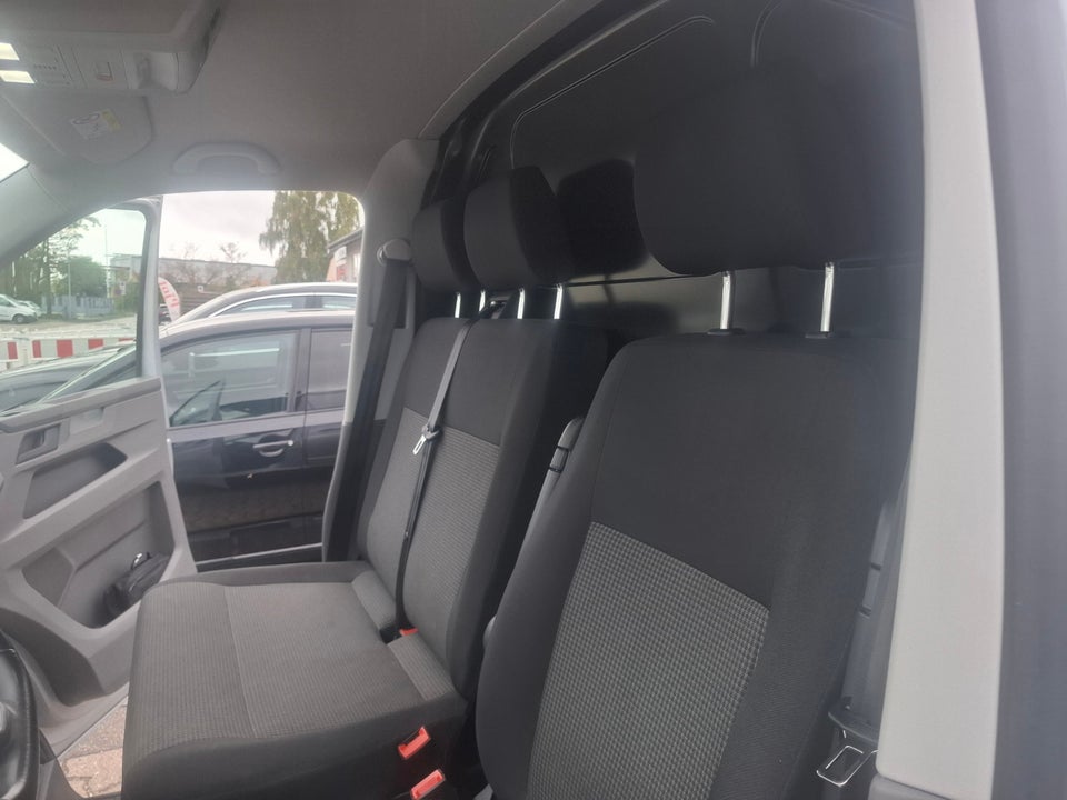 VW Transporter 2,0 TDi 150 Kassevogn DSG lang