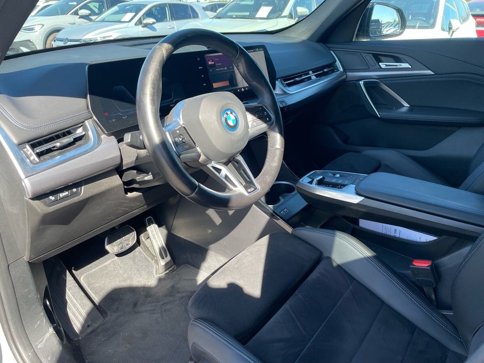BMW iX1 eDrive20 M-Sport 5d