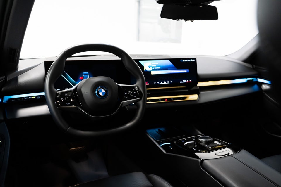 BMW i5 eDrive40 Sport Line 4d