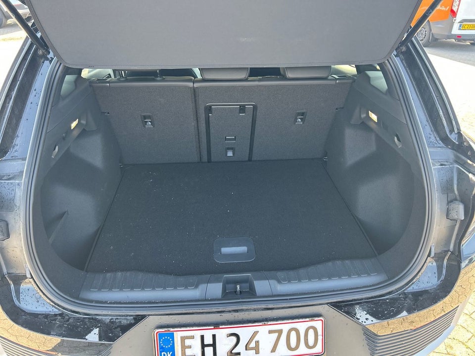 Ford Explorer 82 Select Extended Range 5d