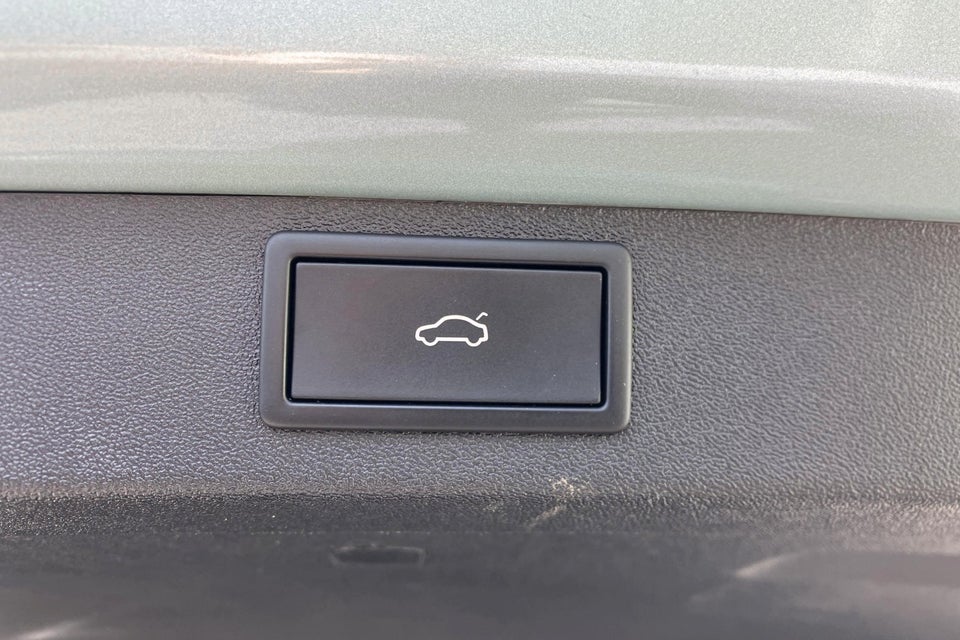 Skoda Enyaq 80x iV Founders Edition 5d