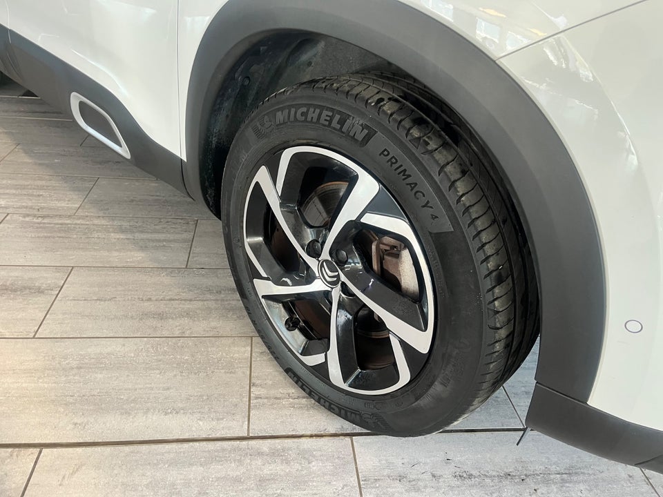 Citroën C5 Aircross 1,6 Hybrid Feel EAT8 5d