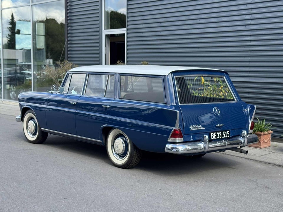 Mercedes 200 2,0 D aut. 4d