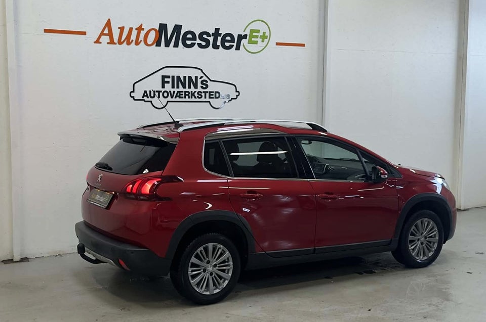 Peugeot 2008 1,2 e-THP 110 Allure Sky 5d