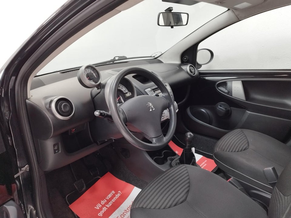 Peugeot 107 1,0 Active Air 5d