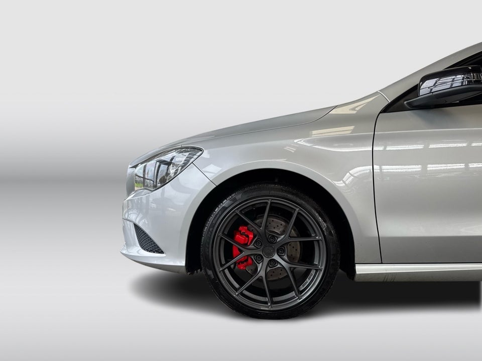 Mercedes CLA200 1,6 Shooting Brake 5d
