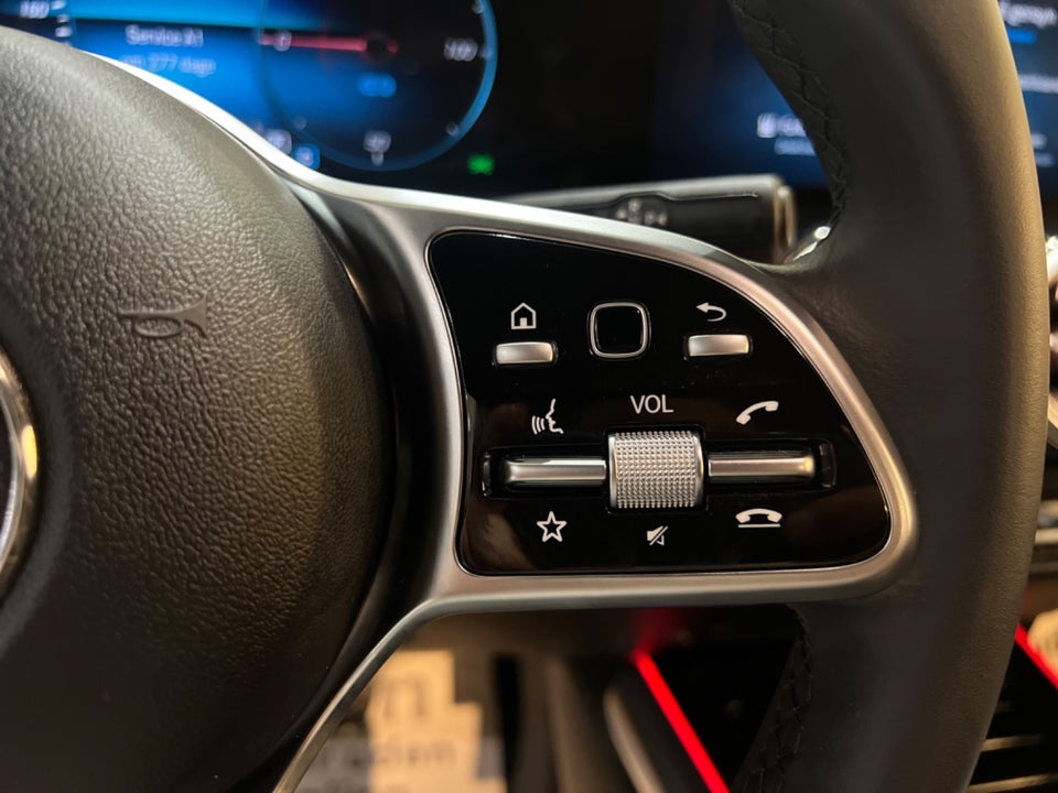 Mercedes EQA250 Progressive 5d