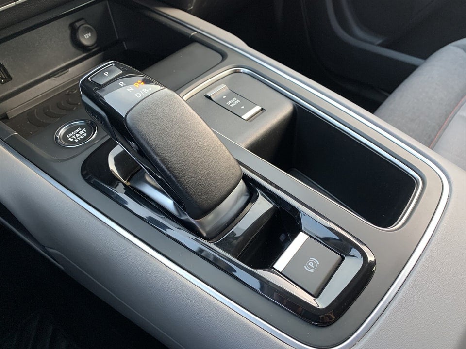 Citroën C5 Aircross 1,6 Hybrid Shine Sport EAT8 5d