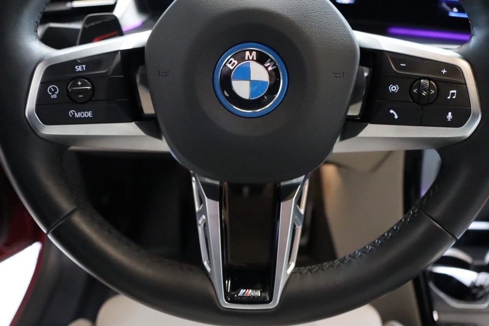 BMW iX2 eDrive20 M-Sport 5d