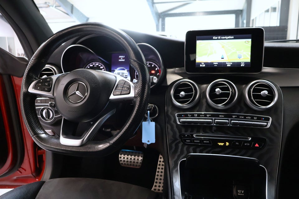 Mercedes C200 2,0 AMG Line Coupé aut. 2d