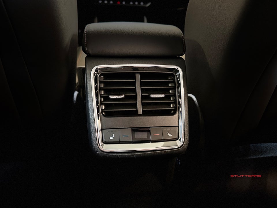 Skoda Enyaq 80 iV Suite 5d