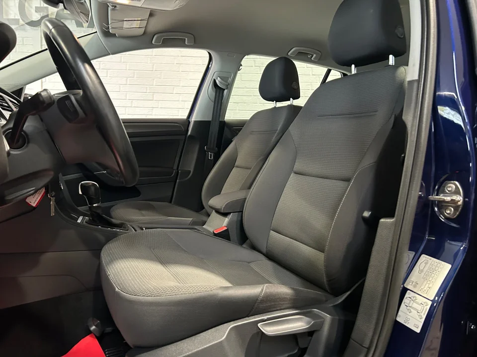 VW Golf VII 1,5 TSi 130 Comfortline DSG 5d