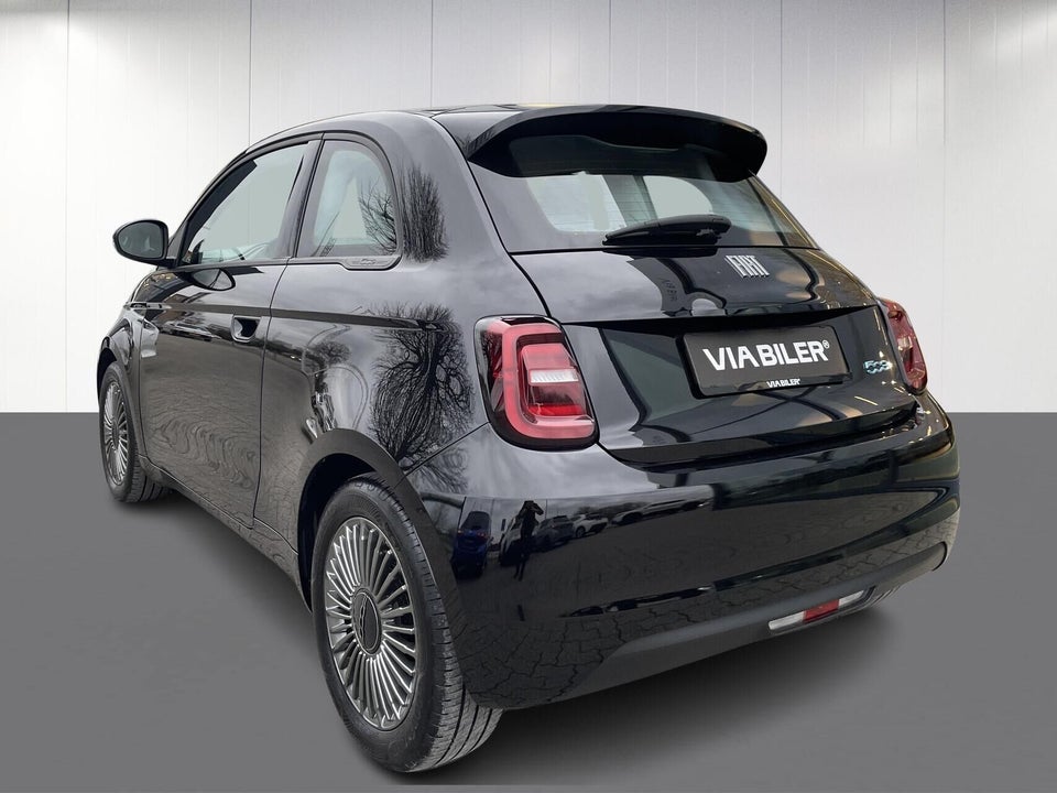 Fiat 500e 42 Icon 3d