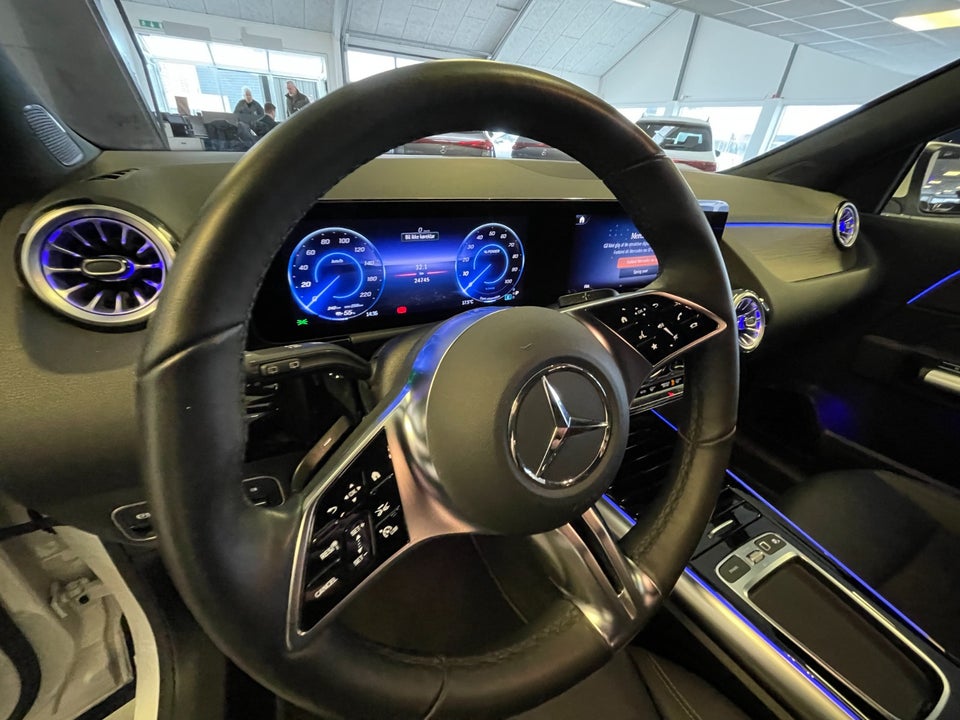 Mercedes EQA350 Progressive Advance Plus 4Matic 5d