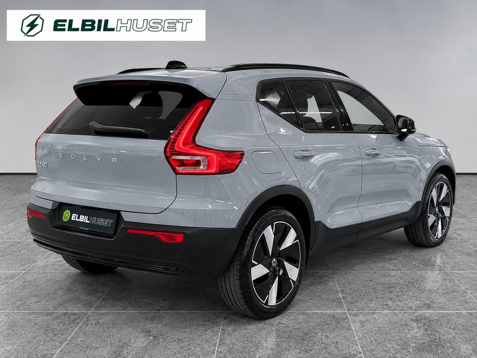 Volvo EX40 Extended Range Plus 5d