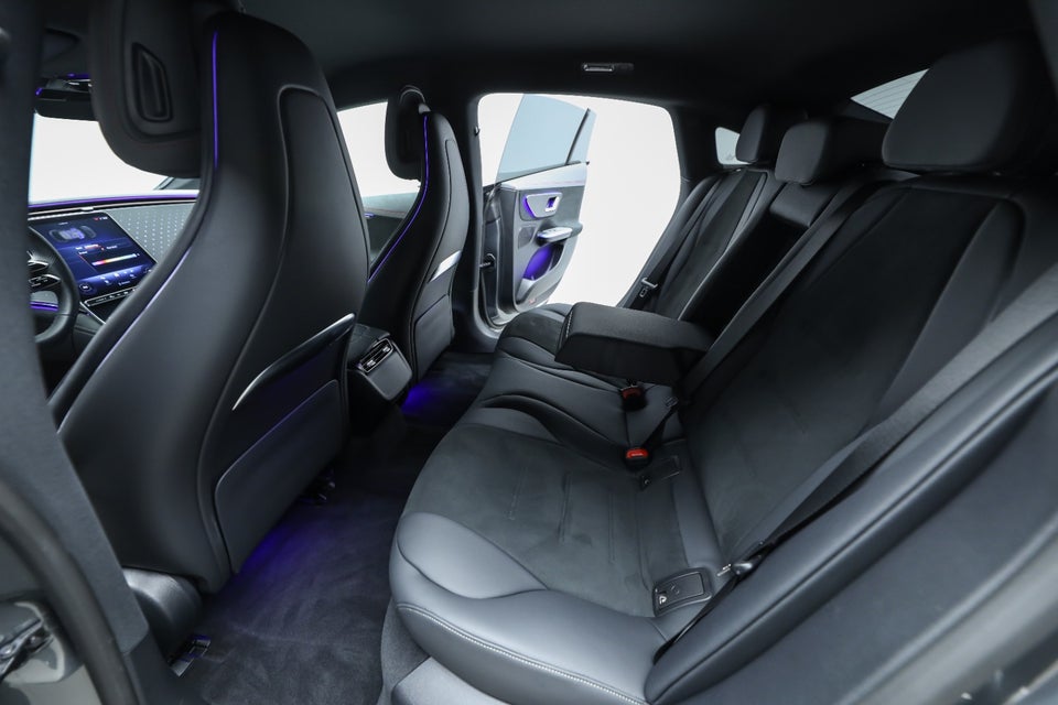 Mercedes EQE350+ AMG Line 4d