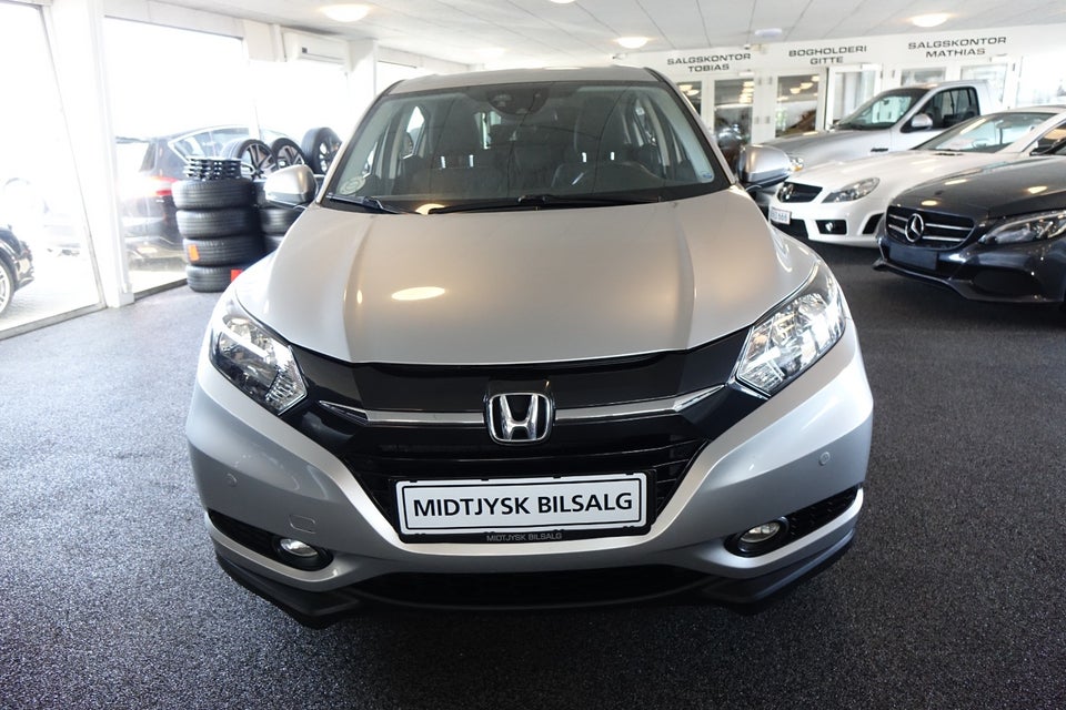 Honda HR-V 1,6 i-DTEC Elegance 5d