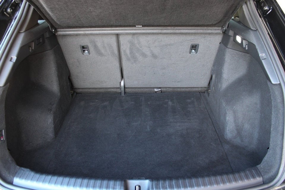 Audi Q4 e-tron 45 S-line 5d