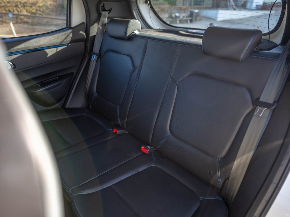 Dacia Spring Comfort+ 5d