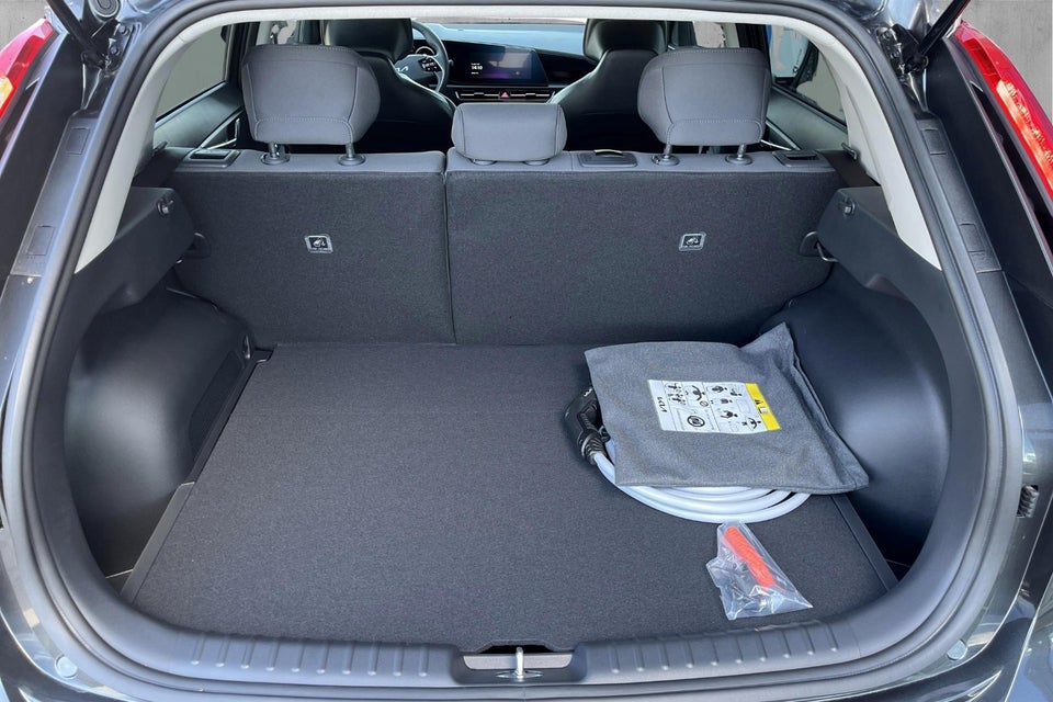 Kia Niro 64 EV Final Edition 5d