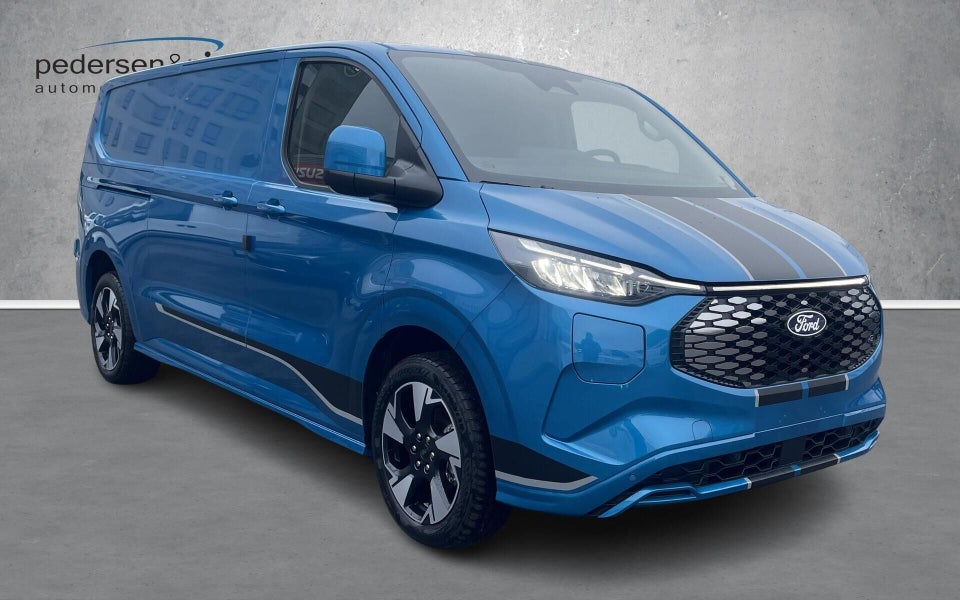 Ford E-Transit Custom 340L 64 Sport