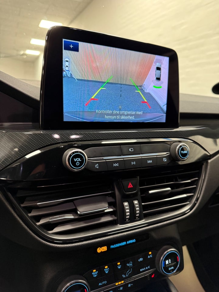 Ford Kuga 2,5 PHEV ST-Line X CVT 5d