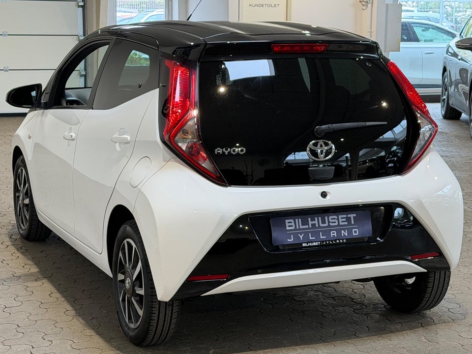 Toyota Aygo 1,0 VVT-i x-cite 5d