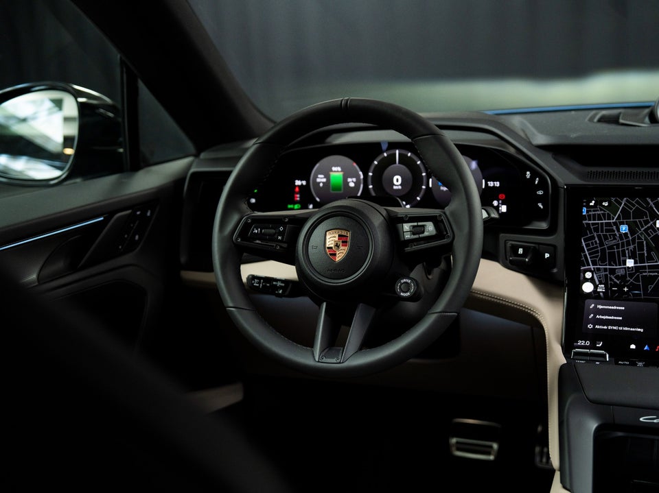 Porsche Cayenne S Electric Coupé 5d