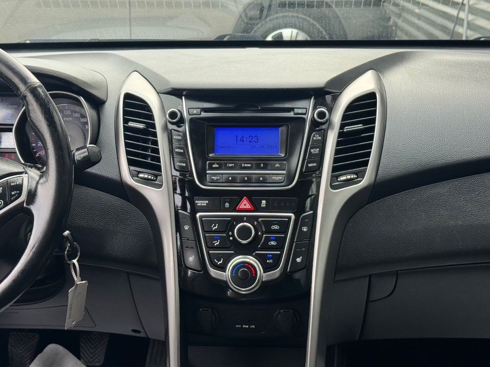 Hyundai i30 1,6 GDi Comfort Eco 5d