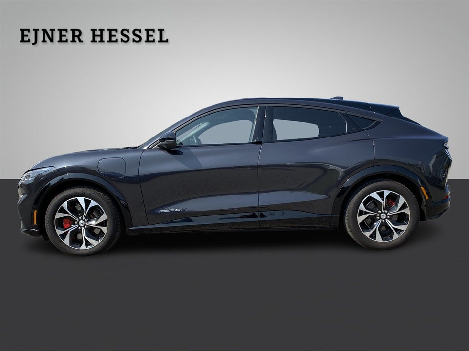 Ford Mustang Mach-E 98 Extended Range AWD 5d