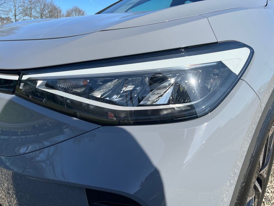 VW ID.4 77 Style Van 5d