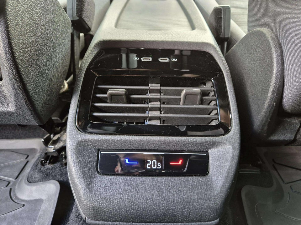 VW ID.4 77 Pro Performance Tech 5d