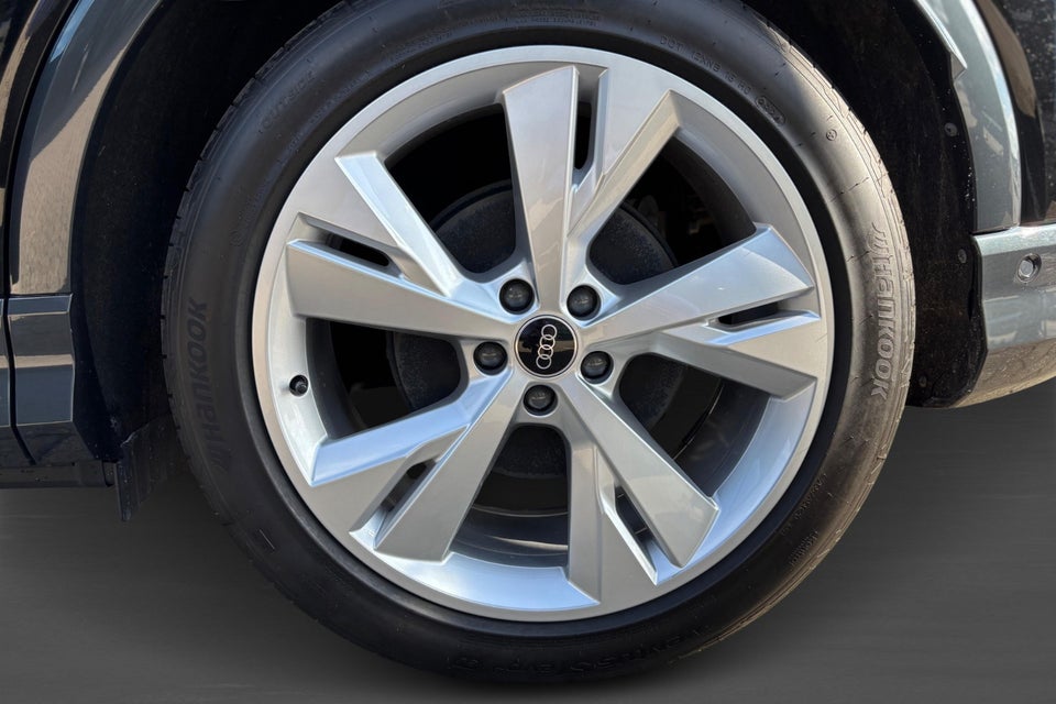 Audi Q4 e-tron 45 Progress 5d