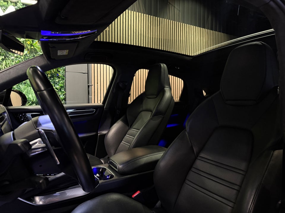 Porsche Cayenne Turbo 4,0 Coupé Tiptr. 5d