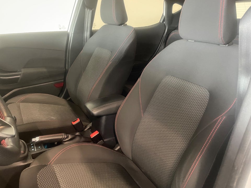 Ford Fiesta 1,5 TDCi 85 ST-Line X 5d