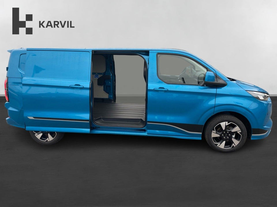 Ford Transit Custom 320L 64 Sport