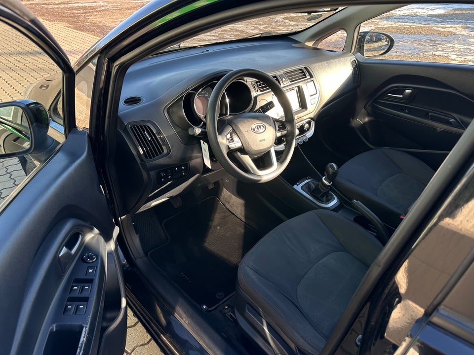 Kia Rio 1,4 CVVT Active 5d