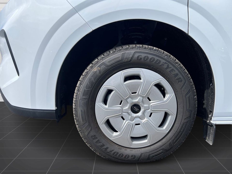 Ford Transit Custom 300L 2,0 EcoBlue Trend aut.